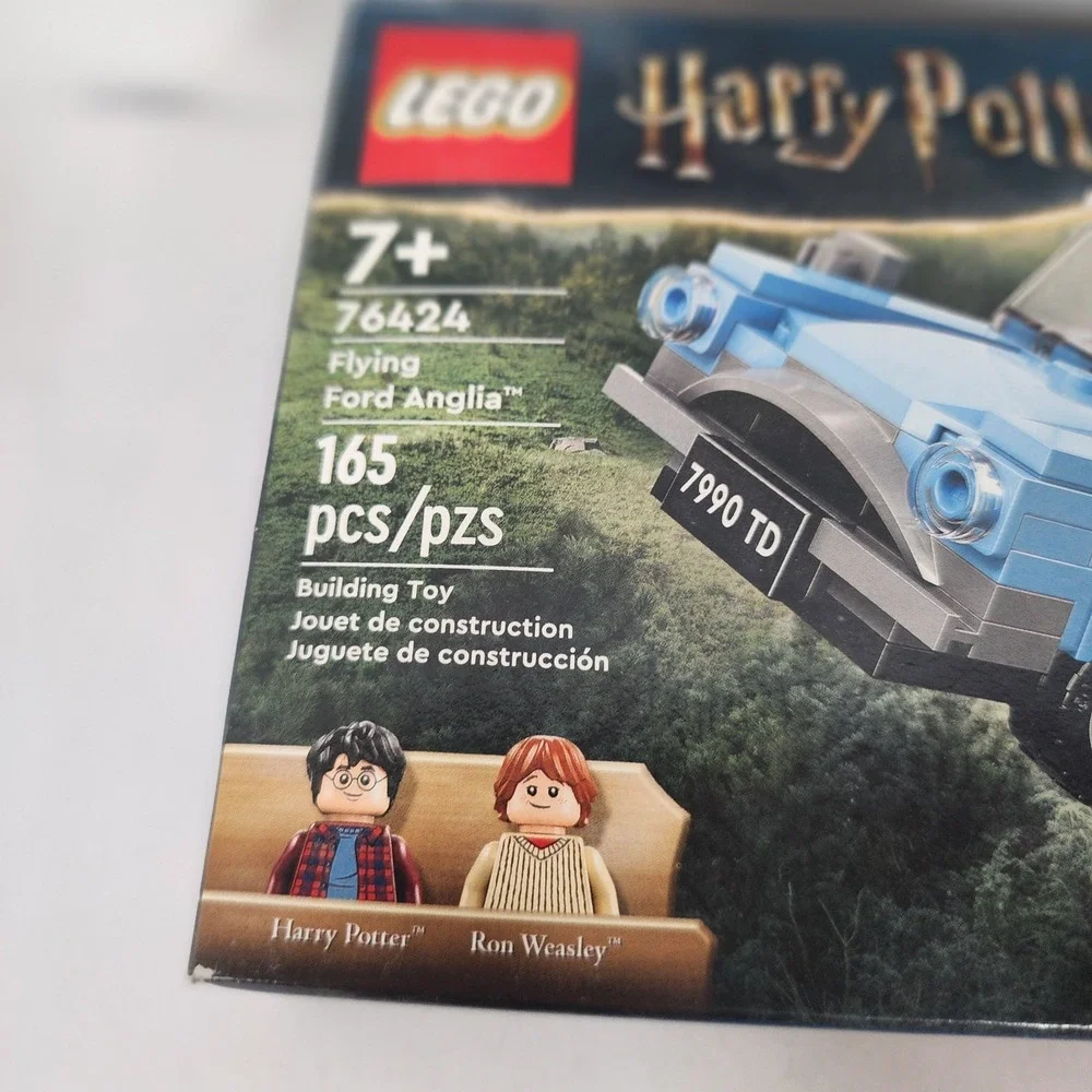 LEGO Harry Potter 76424 Flying Ford Anglia 165 Pc New Sealed Hogwarts